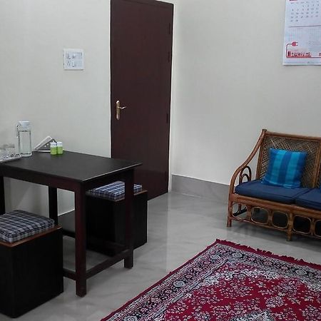 Hotel Cozy Living Guwahati Zewnętrze zdjęcie