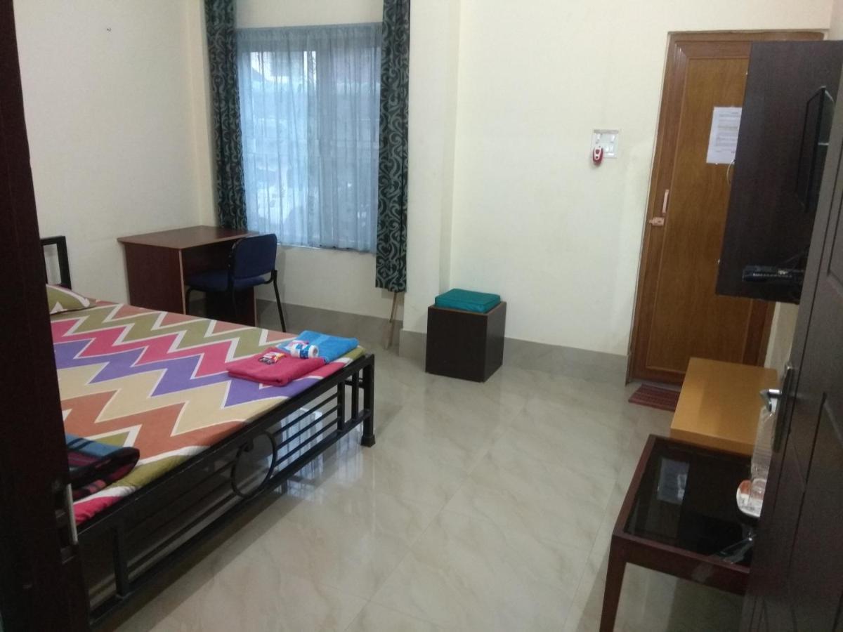 Hotel Cozy Living Guwahati Zewnętrze zdjęcie